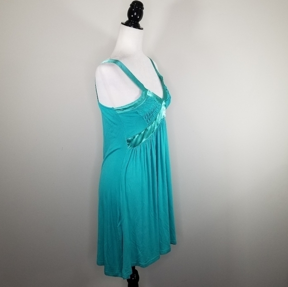 Coco & Tashi Blue Night Gown - Picture 4 of 8